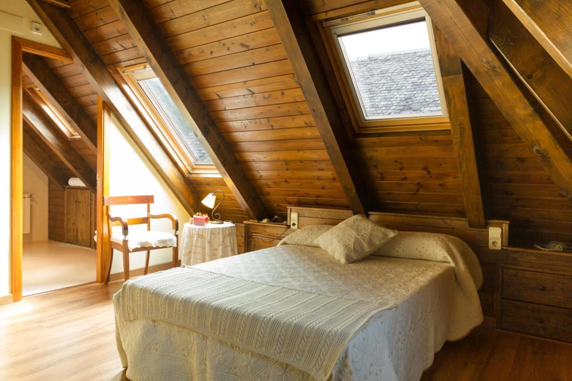 Hostal Aiguamog Саларду Екстер'єр фото